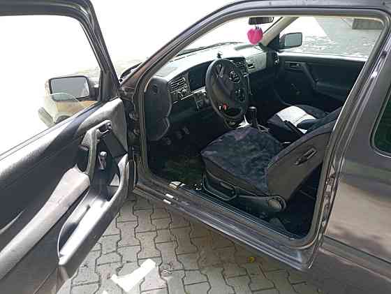 Volkswagen Golf 1993 год Рыбница Рыбница