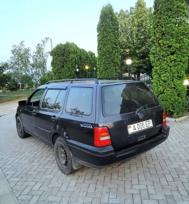 Volkswagen Golf 1995 год Суклея Суклея - изображение 4