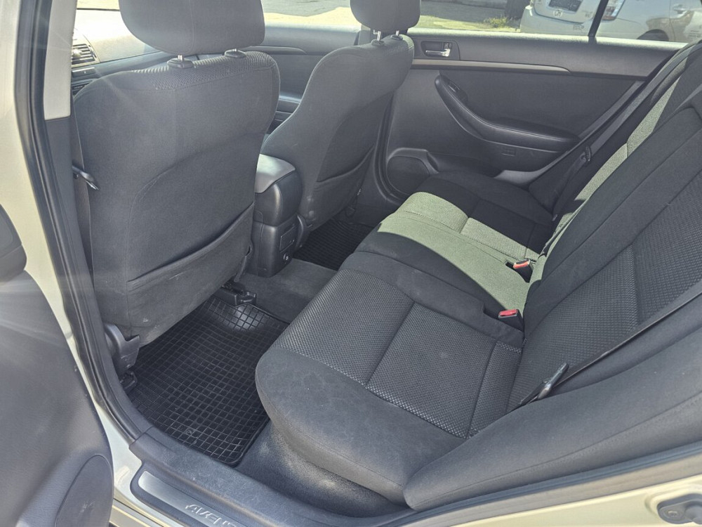 Toyota Avensis 2003 год Тирасполь Тирасполь - изображение 6