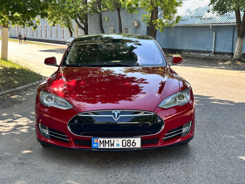 Tesla Model S 2013 год Тирасполь Тирасполь - изображение 3