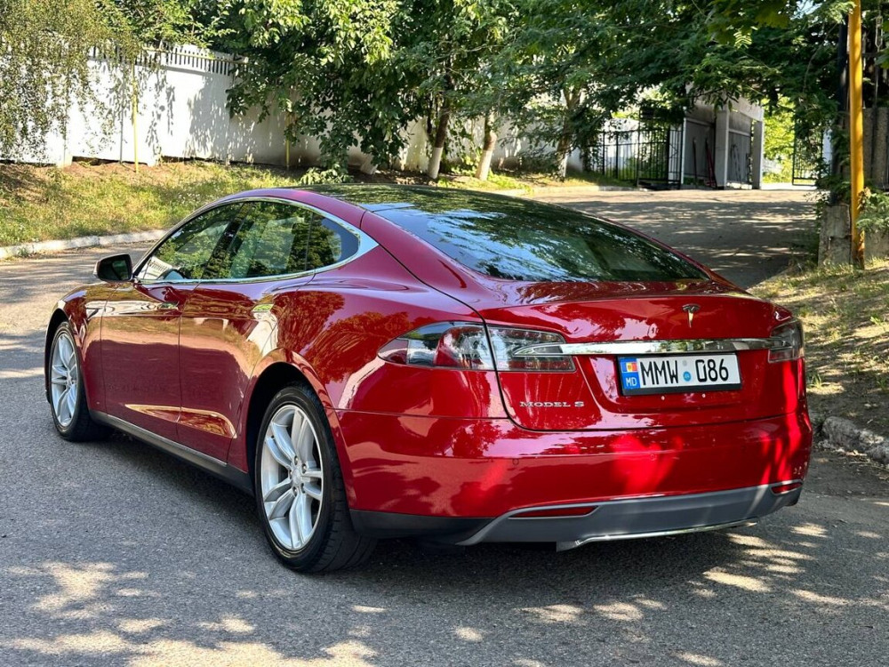Tesla Model S 2013 год Тирасполь Тирасполь - изображение 6