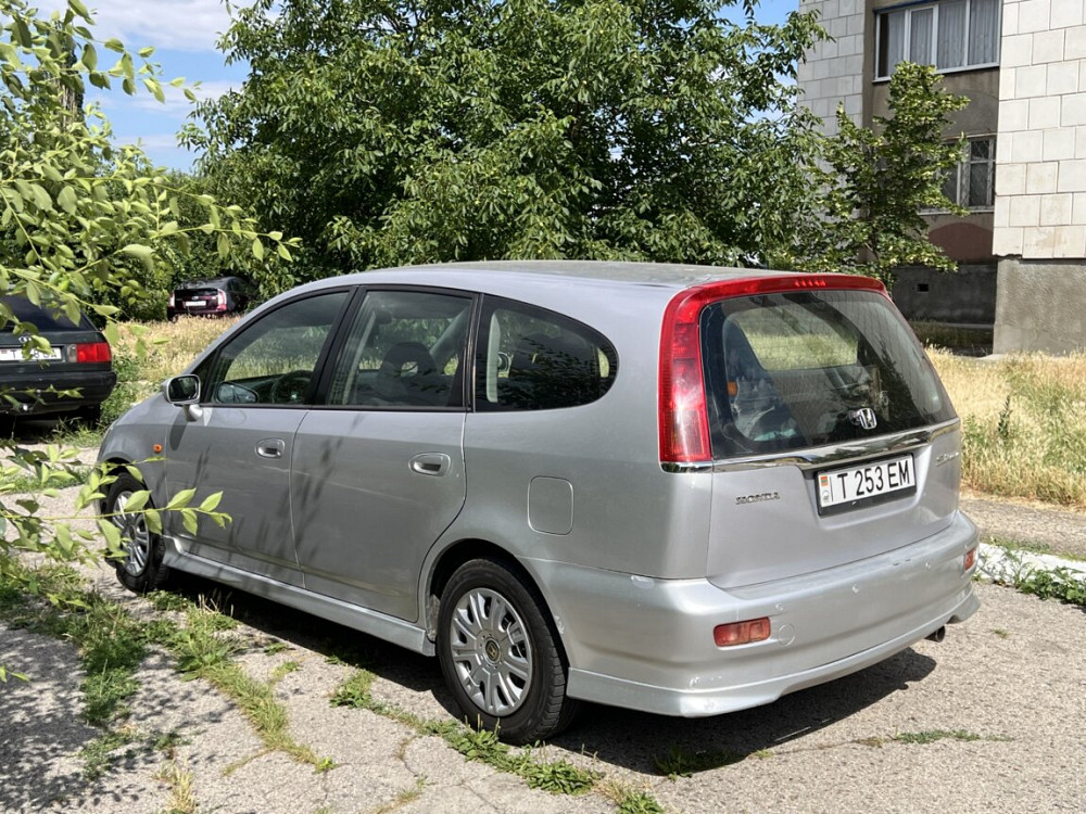 Honda Stream 2002 год Тирасполь Тирасполь - изображение 4