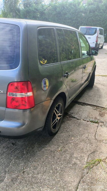 Volkswagen Touran 2005 год Комрат Комрат - изображение 2