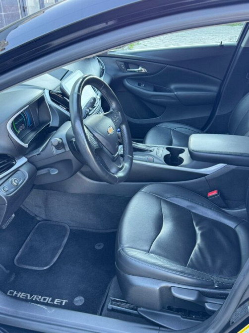 Chevrolet Volt 2018 an Bender Bender - fotografie 4