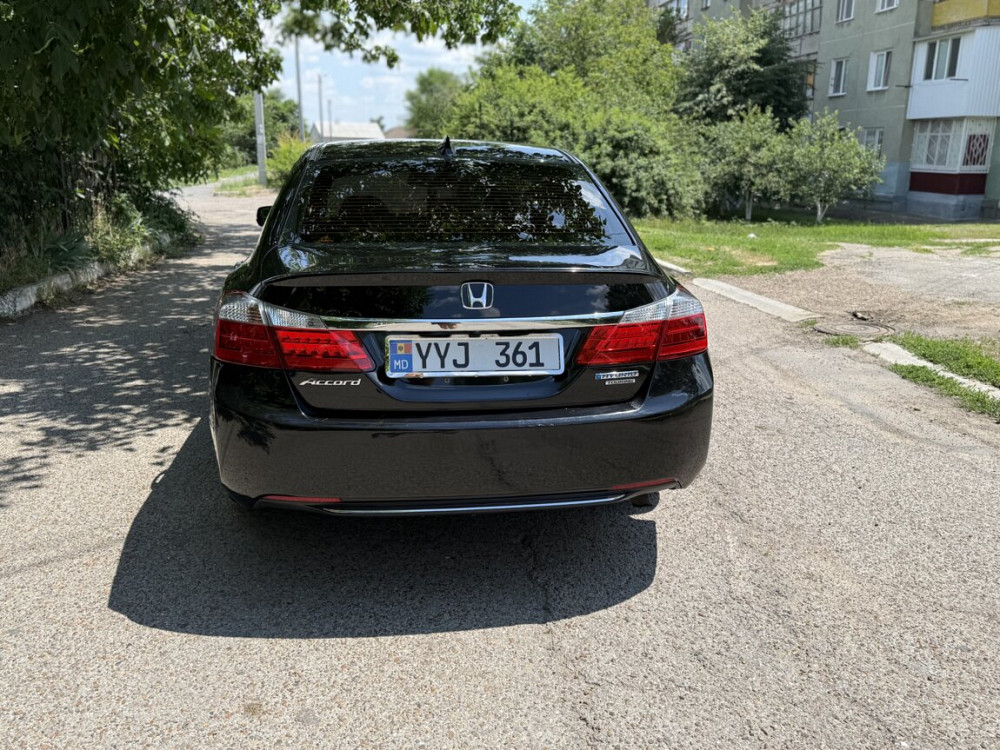 Honda Accord 2013 an Tiraspol Tiraspol - fotografie 4